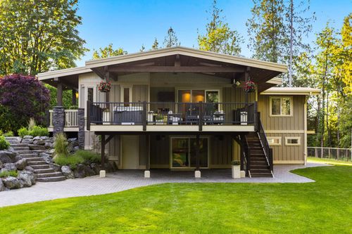 25149 72 Ave, Langley, BC, V4W1J1 | Card Image