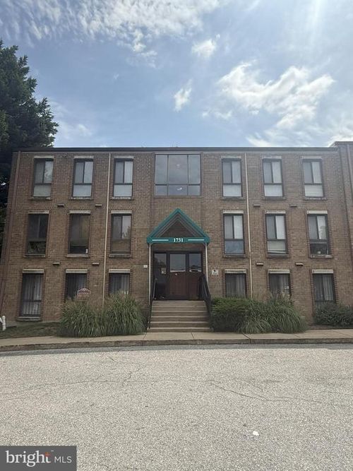 apt-301-1731 Gainesville St Se, WASHINGTON, DC, 20020-3264 | Card Image
