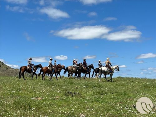 60 5 Mile Creek Rd, Edgar, MT, 59026-9516 | Card Image