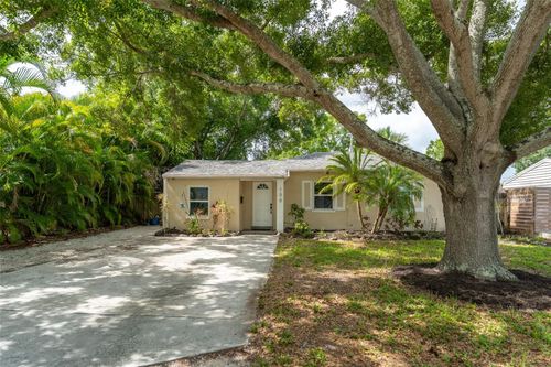130 41st Ave Ne, ST PETERSBURG, FL, 33703-5824 | Card Image