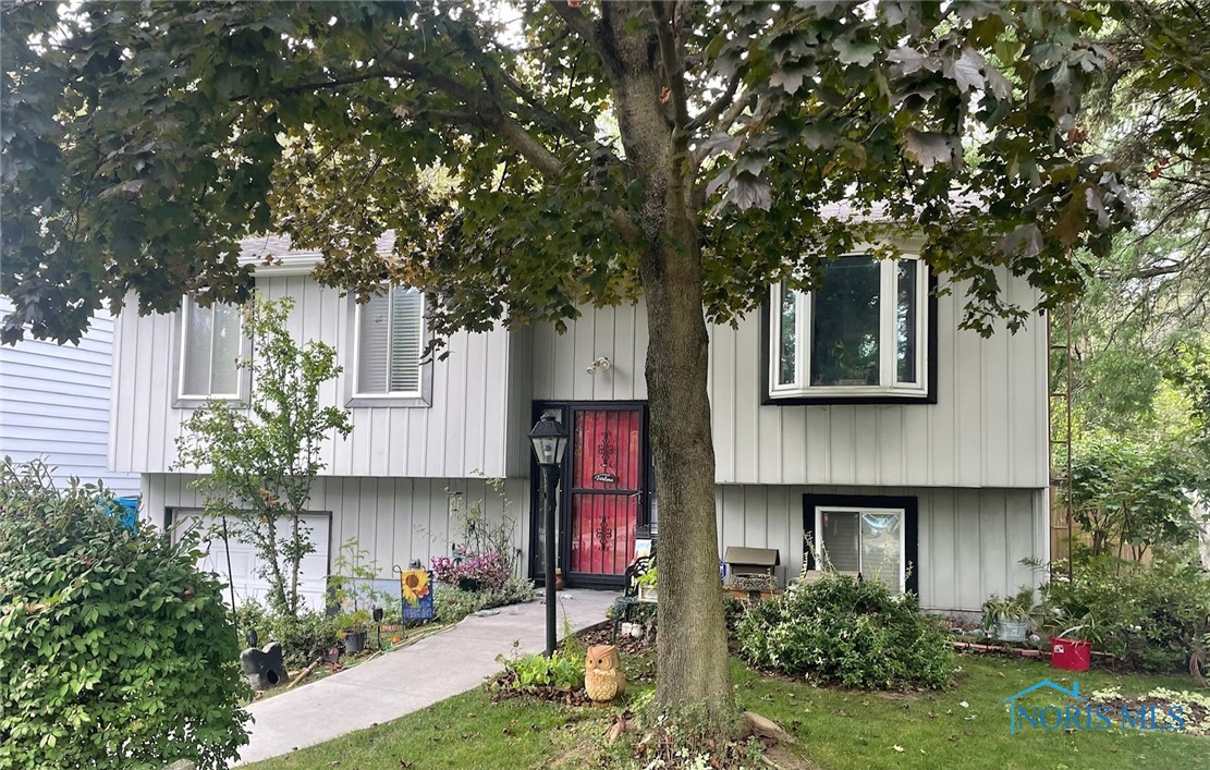 Richards Rd, Toledo, OH 43607