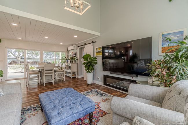 3951 Briar Hollow St, House other with 3 bedrooms, 2 bathrooms and null parking in San Antonio TX | Image 21