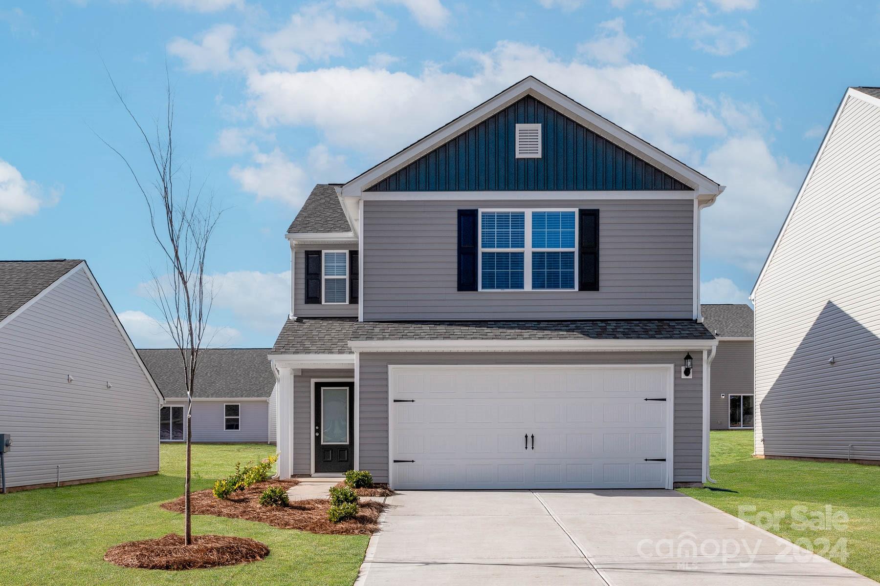 Transatlantic Ave, Charlotte, NC 28215