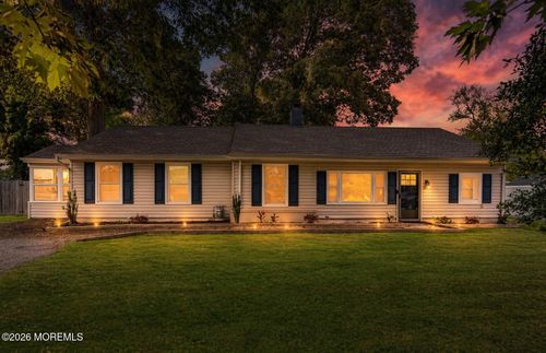 609 Main St, Bayville, NJ, 08721-2225 | Card Image