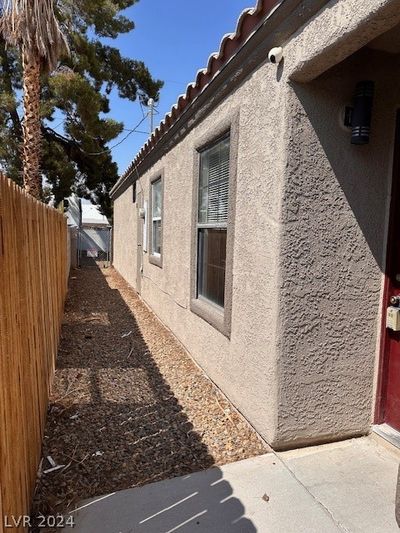 4814 Arizona Avenue, House other with 2 bedrooms, 1 bathrooms and null parking in Las Vegas NV | Image 3