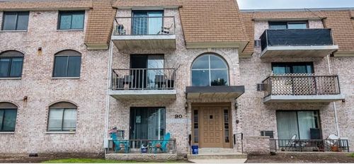 apt-107-90 High St, Dedham, MA, 02026-2859 | Card Image