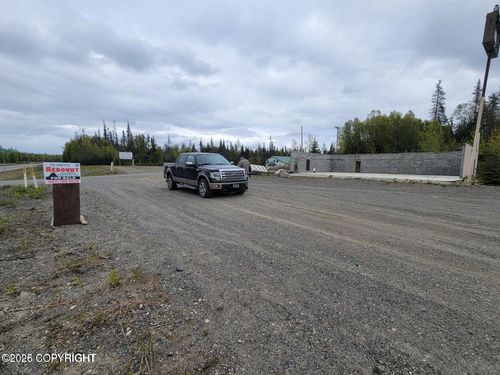 49604 Kenai Spur Hwy, Kenai, AK, 99611-9572 | Card Image