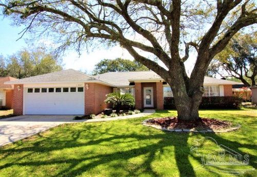 1067 Oak View Dr, Pensacola, FL, 32506-8166 | Card Image