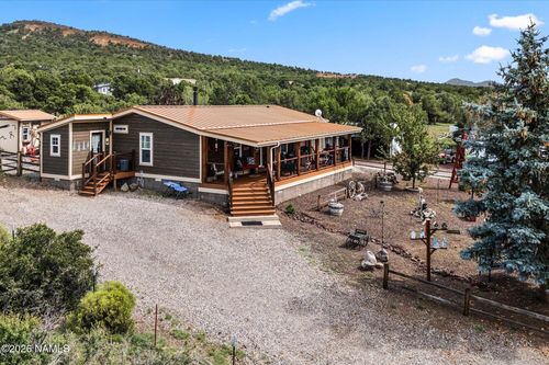 7237 N Apache Ave, Williams, AZ, 86046-7820 | Card Image