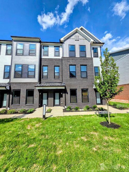 804 Sadie Circle, New Brunswick, NJ, 08901 | Card Image