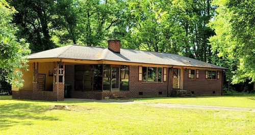 824 Kentberry Dr, Charlotte, NC, 28214-1186 | Card Image