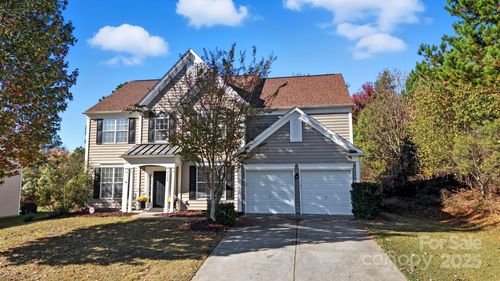 8300 White Horse Dr, Waxhaw, NC, 28173-8276 | Card Image