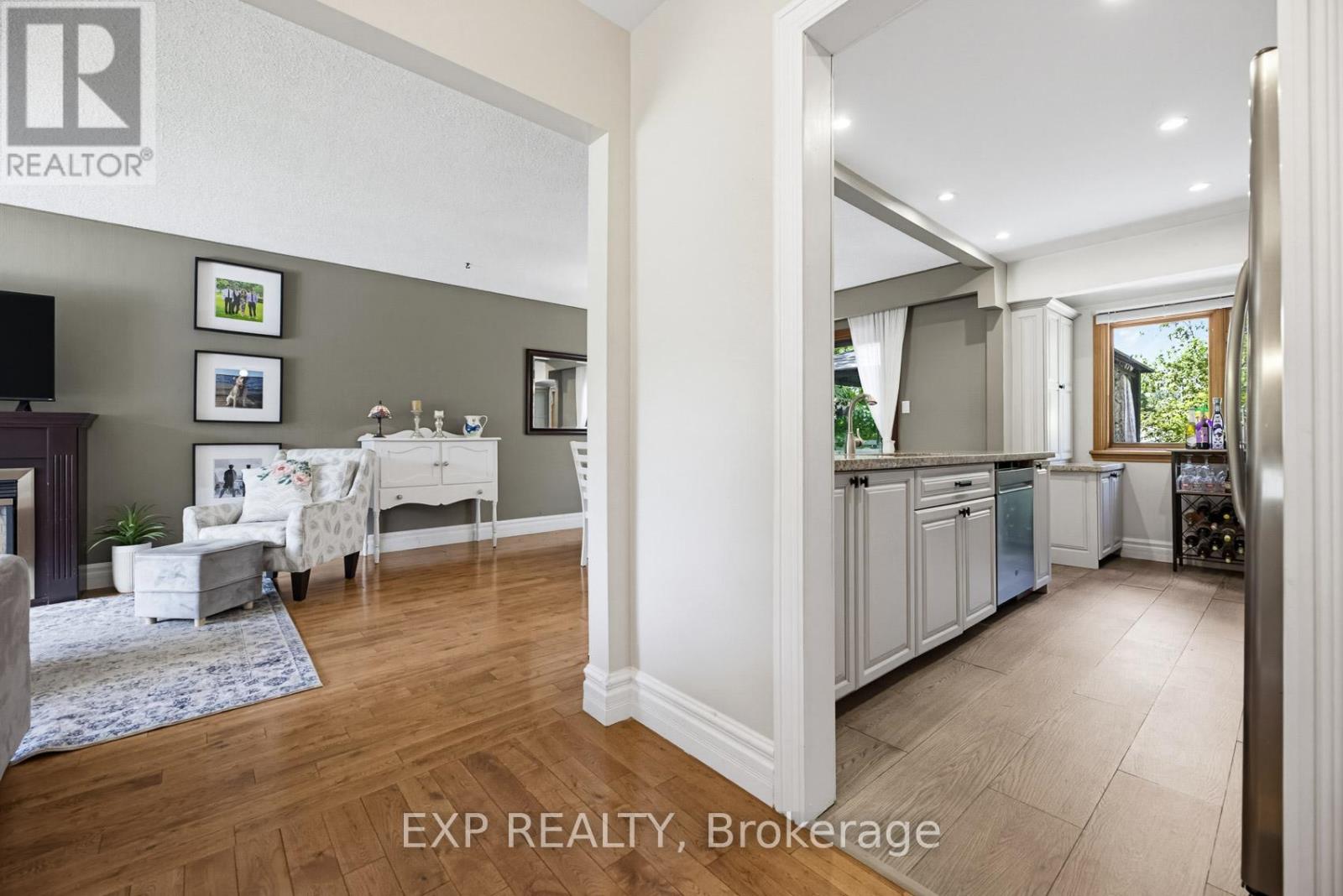 Residential in Caledon (Mono Mills) 5