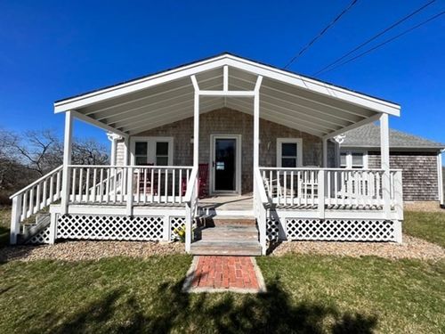 1-849 State Rd, Aquinnah, MA, 02535-1687 | Card Image