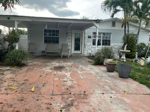 4799 Lehto Ln, Lake Worth, FL, 33461-5357 | Card Image