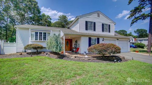 3 Feathertree Court, Howell, NJ, 07731 | Card Image