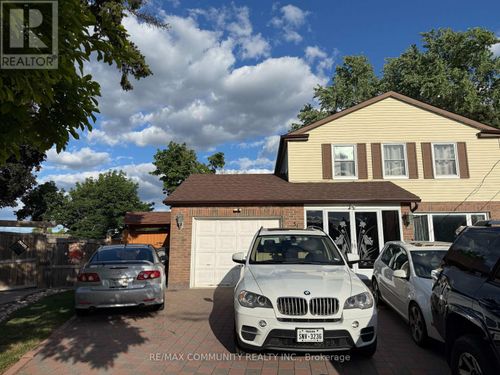 lower-31 Friar Tuck Road, Markham (Bullock), ON, L3P1L7 | Card Image