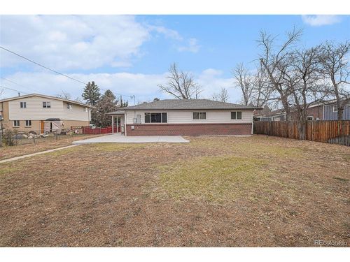 3038 S Xenia Ct, Denver, CO, 80231-4256 | Card Image