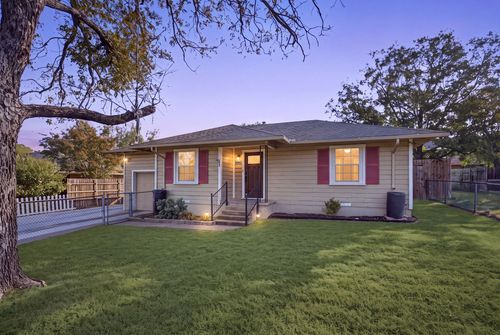 9360 N County Rd, Frisco, TX, 75033-2708 | Card Image