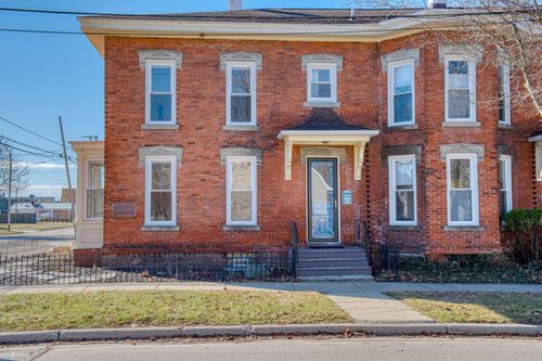 303 W Williams Street, Owosso, MI, 48867 | Card Image