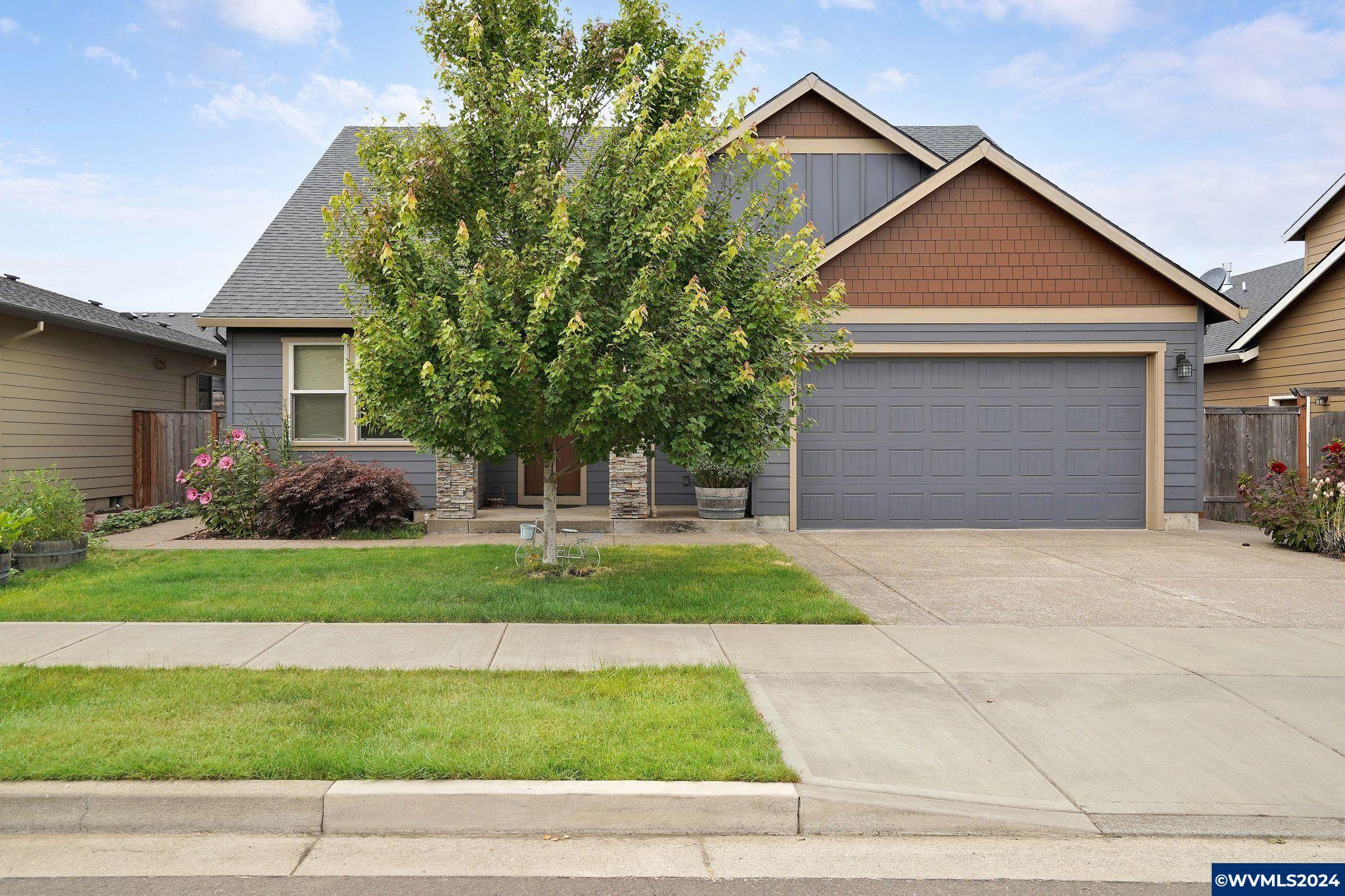 Cooper St, Dallas, OR 97338