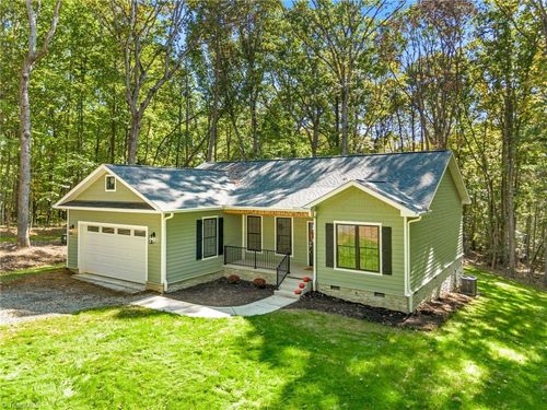 348 Woodland Dr, Elkin, NC, 28621-2436 | Card Image