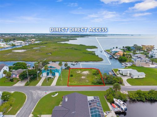 3158 Gulfview Dr, HERNANDO BEACH, FL, 34607-3030 | Card Image