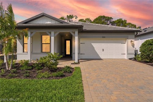 2133 Sequoia Dr, NAPLES, FL, 34113 | Card Image