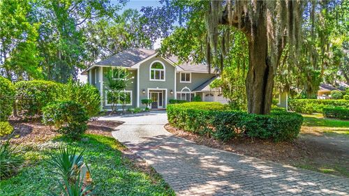 25 Old Fort Dr, Hilton Head Island, SC, 29926-2601 | Card Image
