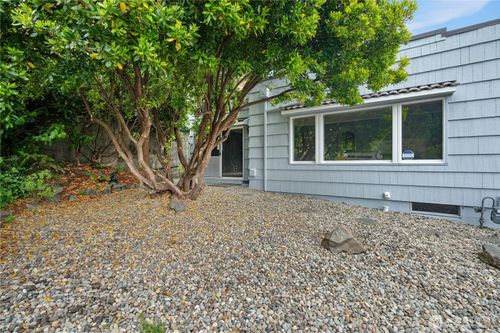 1250 N Broadway St, Aberdeen, WA, 98520-2463 | Card Image