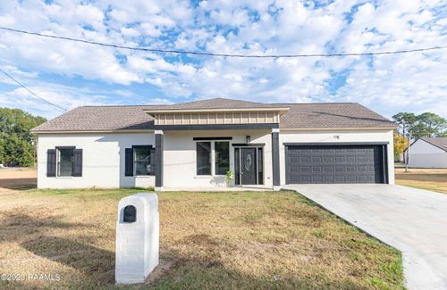 245 Percy Dr, Opelousas, LA, 70570-1135 | Card Image
