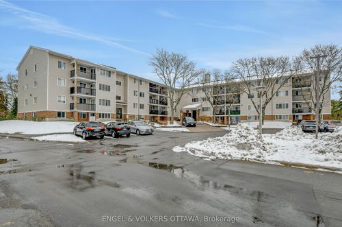 112-6532 Bilberry Dr, Ottawa, ON, K1C4N9 | Card Image