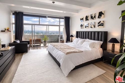 ph3-1155 N La Cienega Blvd, West Hollywood, CA, 90069 | Card Image