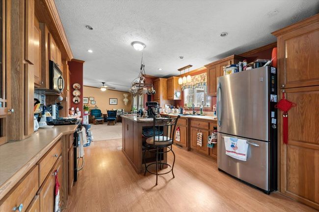11199 Shady Grove Ct, House other with 3 bedrooms, 3 bathrooms and null parking in South Lyon MI | Image 12