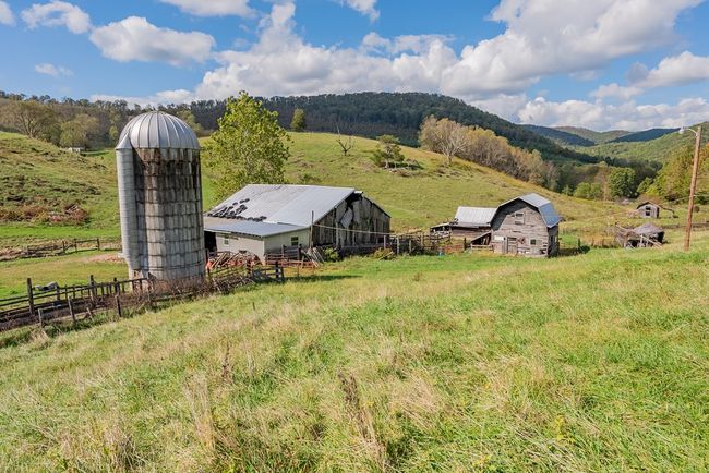 214 Comers Creek Rd, Home with 0 bedrooms, 0 bathrooms and null parking in Sugar Grove VA | Image 4