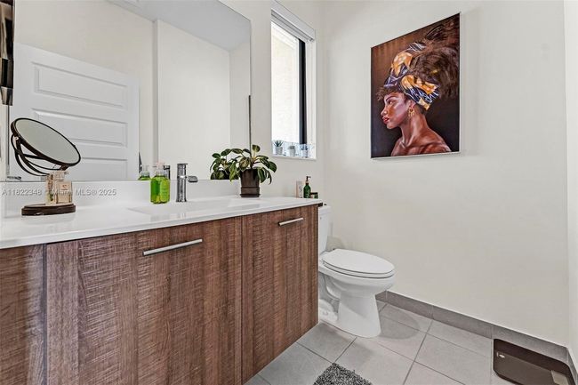 4690 Nw 84 Th Ave, Townhouse with 3 bedrooms, 5 bathrooms and null parking in Doral FL | Image 30