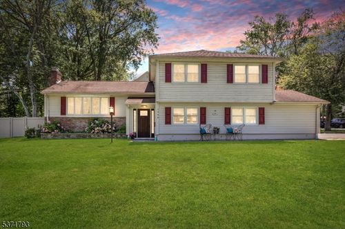 1466 Lamberts Mill Rd, Scotch Plains, NJ, 07076-4758 | Card Image