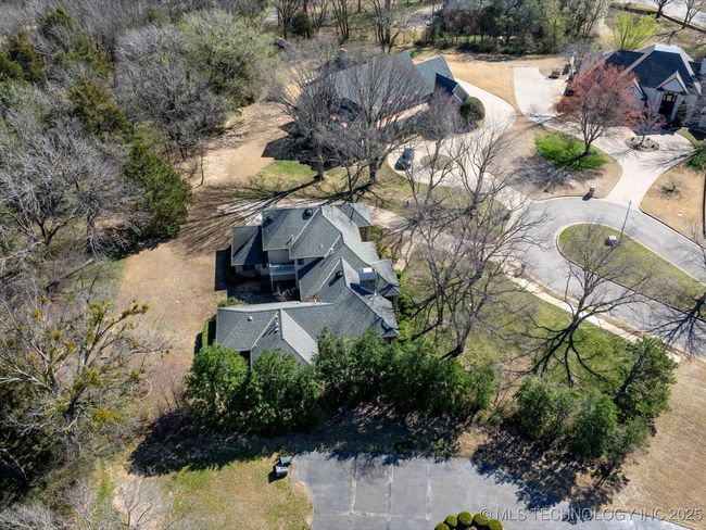 2407 Kyle Ct, House other with 3 bedrooms, 5 bathrooms and null parking in Bartlesville OK | Image 54