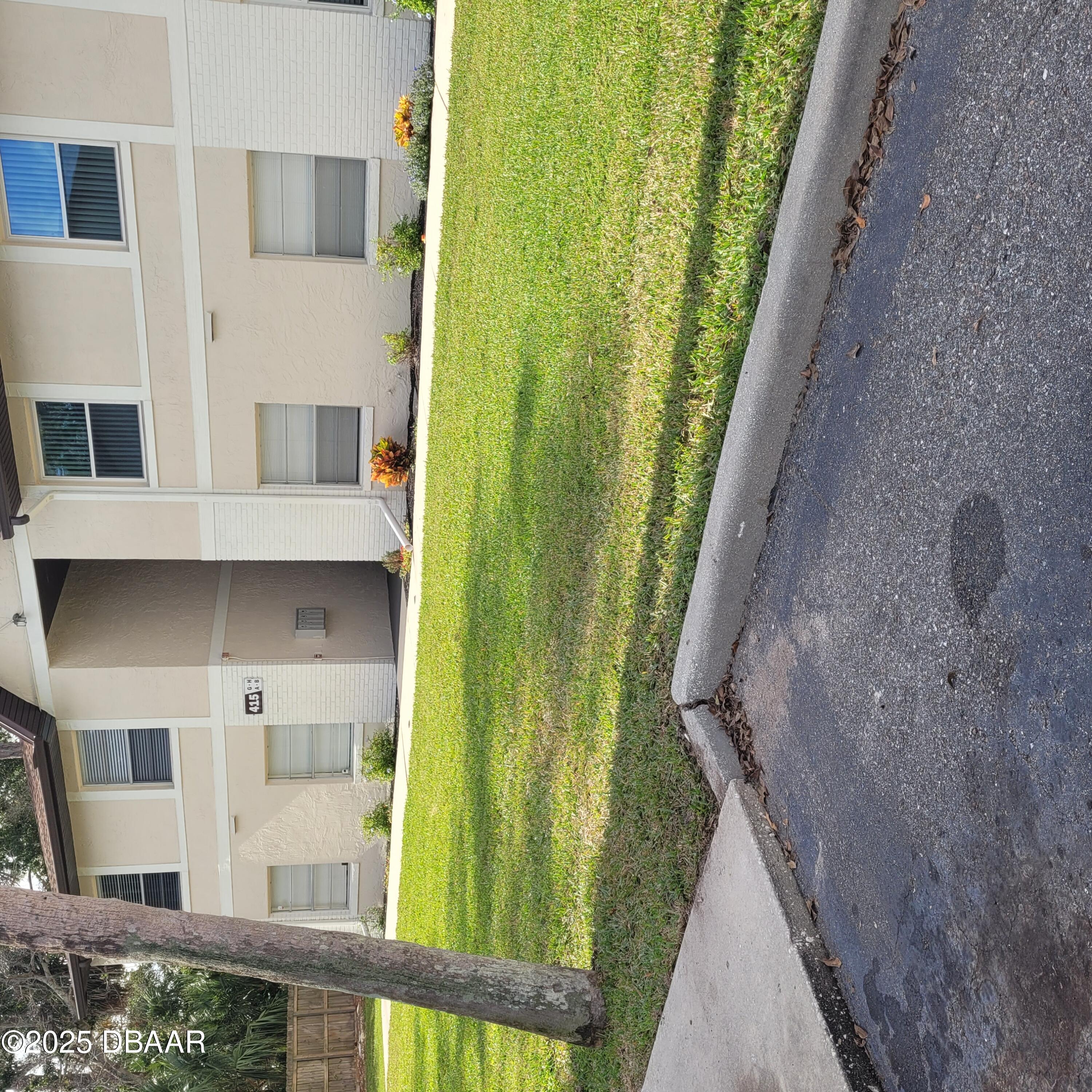 Residential in South Daytona