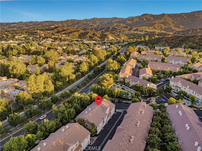 AERIAL VIEW OF PALISADES - SUBJECT PINNED | Image 48