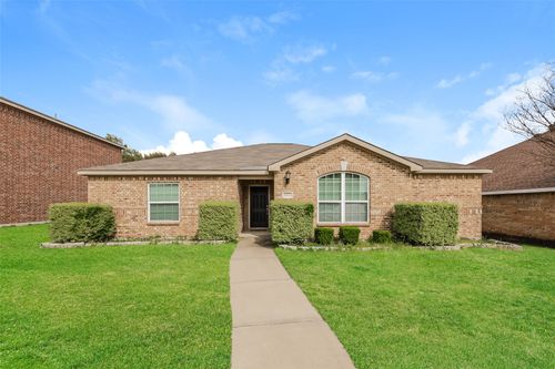 1026 Barrymore Ln, Duncanville, TX, 75137-4718 | Card Image