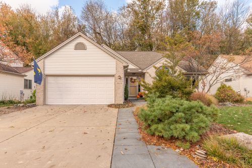 2604 Wildwood Trl, Saline, MI, 48176-1675 | Card Image