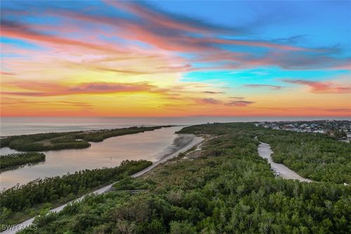 1610-440 Seaview Court, MARCO ISLAND, FL, 34145 | Card Image