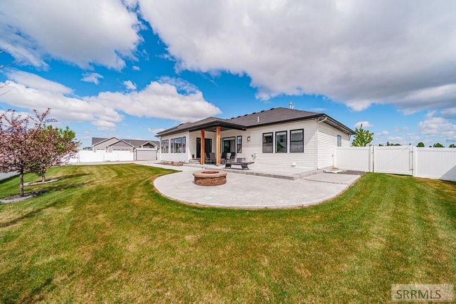 2868 Spring Gulch Dr, House other with 5 bedrooms, 4 bathrooms and 18 parking in Ammon ID | Image 76