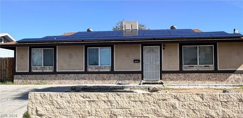 2920 Harewood Ave, North Las Vegas, NV, 89030-5111 | Card Image