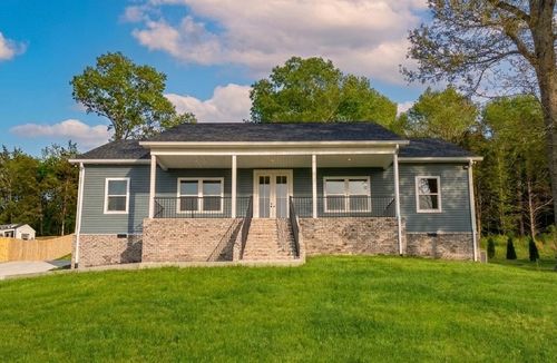 565 Bridle Path Ln, Hartsville, TN, 37074-3585 | Card Image