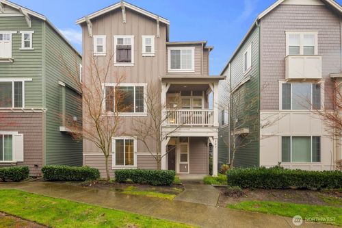 297 Ne Denny Way, Issaquah, WA, 98029-5444 | Card Image