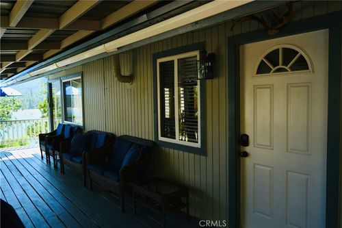 37744 Shoreline Drive, Bass Lake, CA, 93604 | Card Image