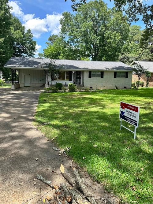211 Mixon Ave, Marianna, AR, 72360-2903 | Card Image