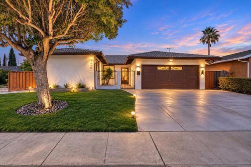 35950 Wellington Pl, Fremont, CA, 94536-4652 | Card Image
